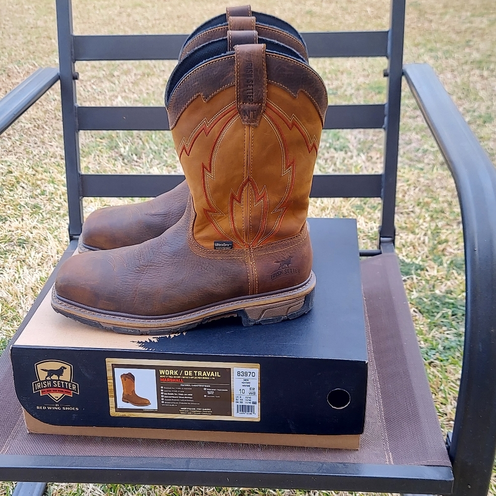 Steel toe boot